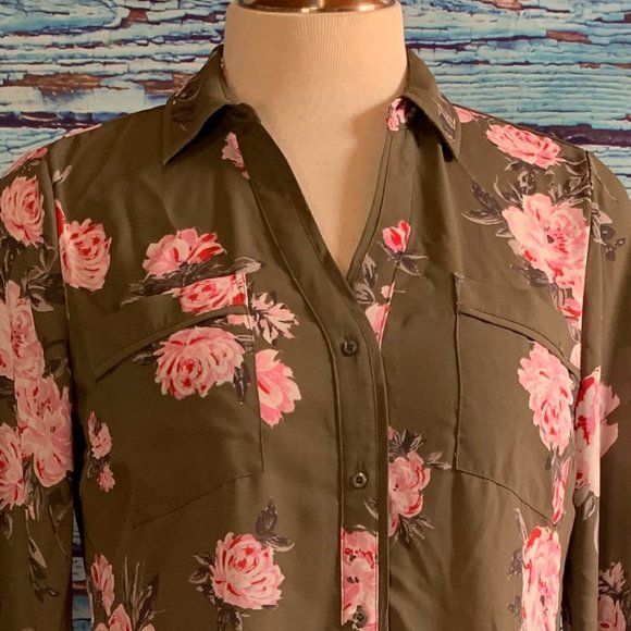 Candie's Long Sleeved Floral Button Up Blouse - Picture 2 of 6